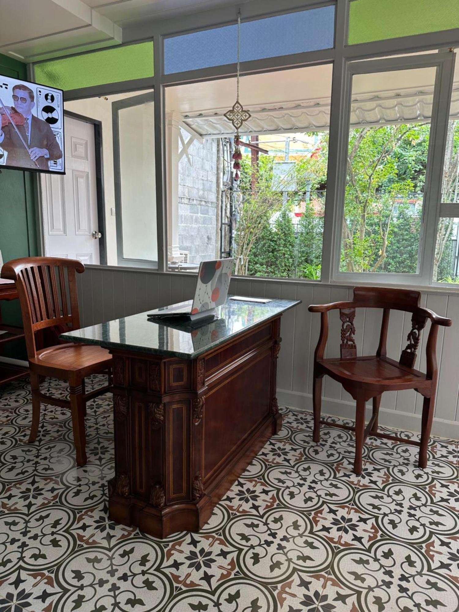 Baan Debtida Hotel Bangkok Ngoại thất bức ảnh