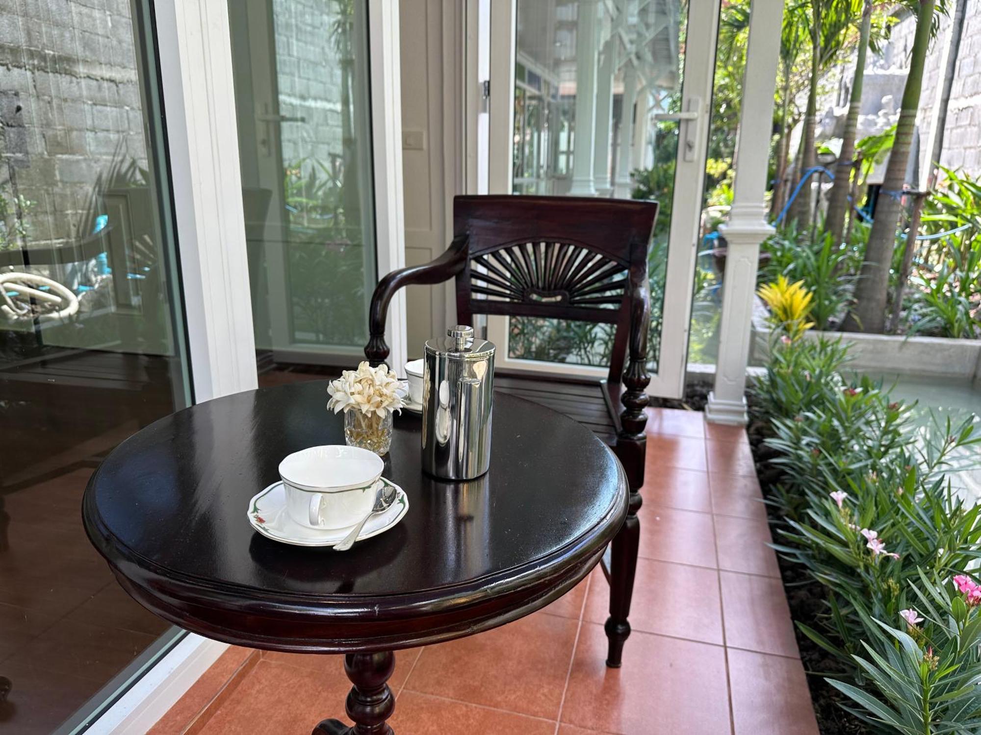 Baan Debtida Hotel Bangkok Ngoại thất bức ảnh